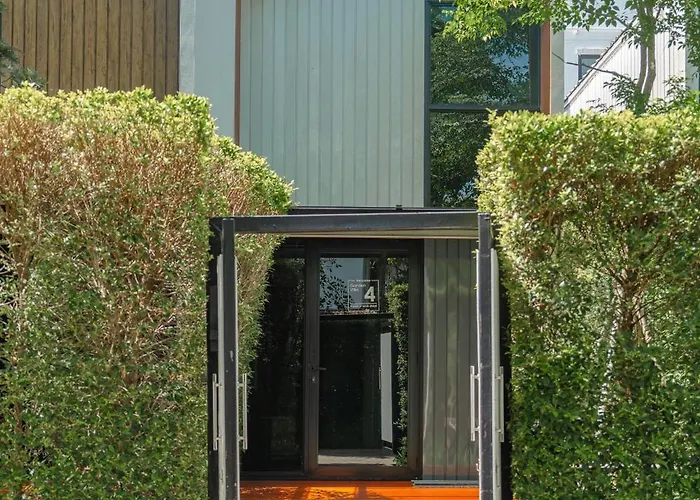 Gate43 Garden